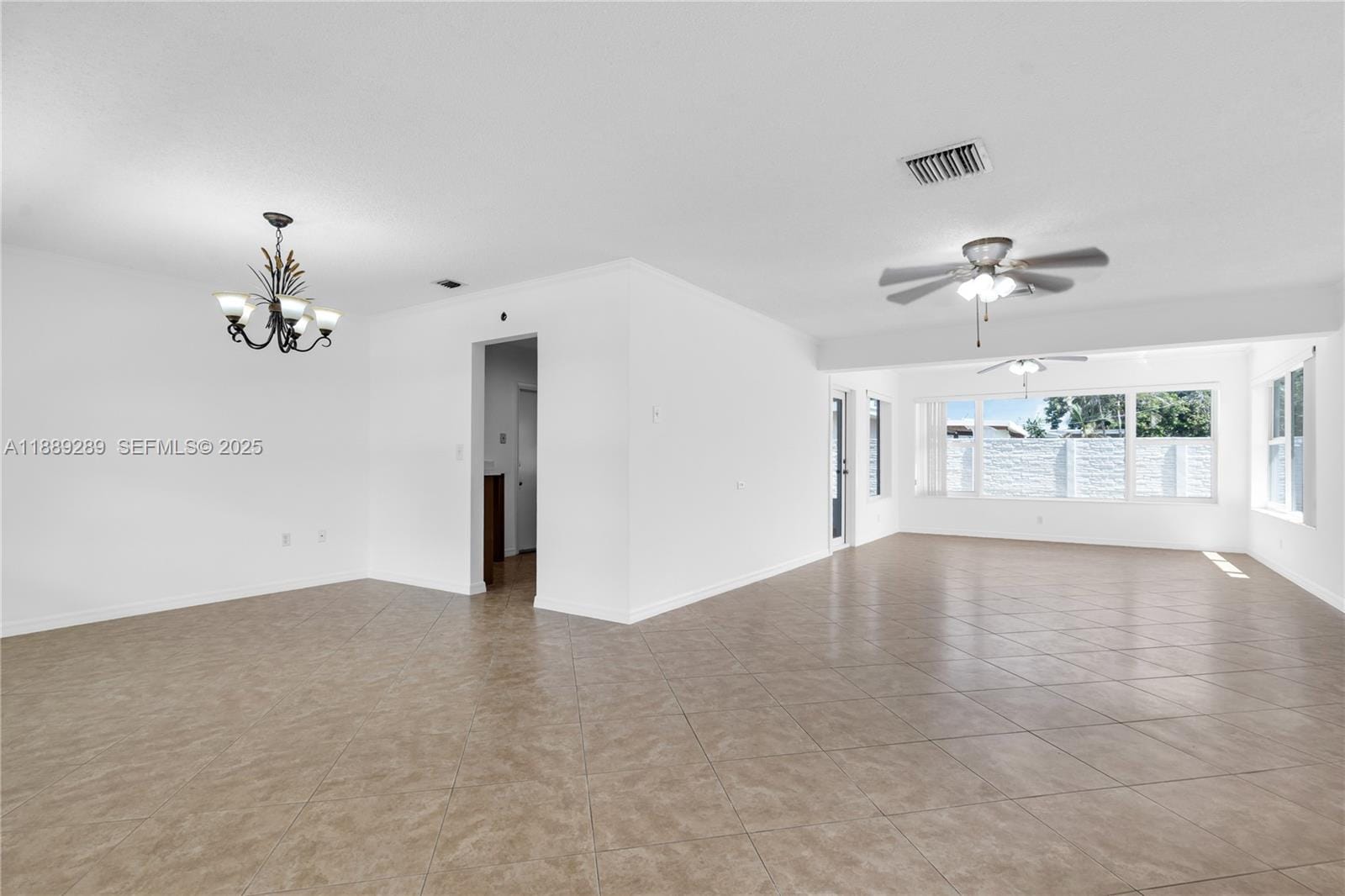 1621 NW 85th Way, Pembroke Pines, FL 33024 photo 5