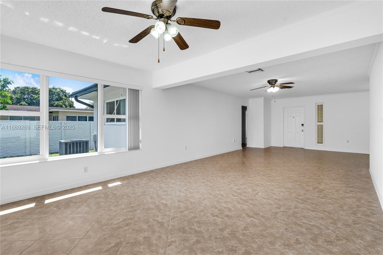 1621 NW 85th Way, Pembroke Pines, FL 33024 photo 8