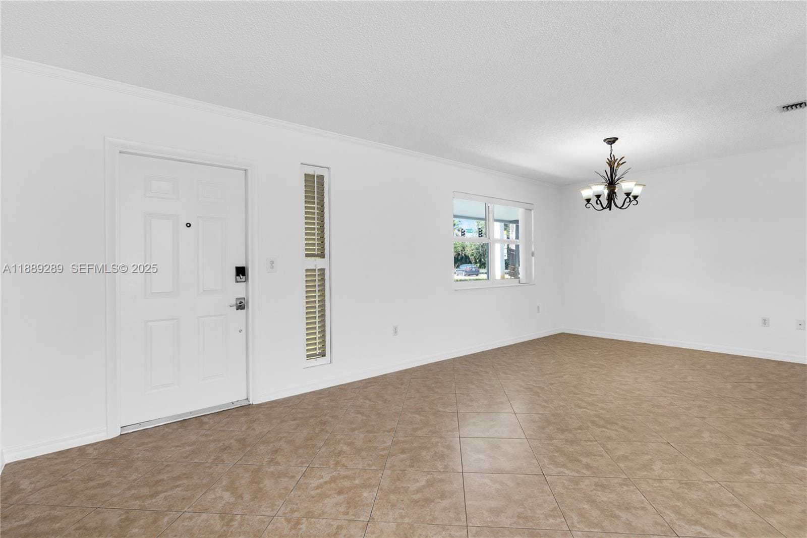 1621 NW 85th Way, Pembroke Pines, FL 33024 photo 9
