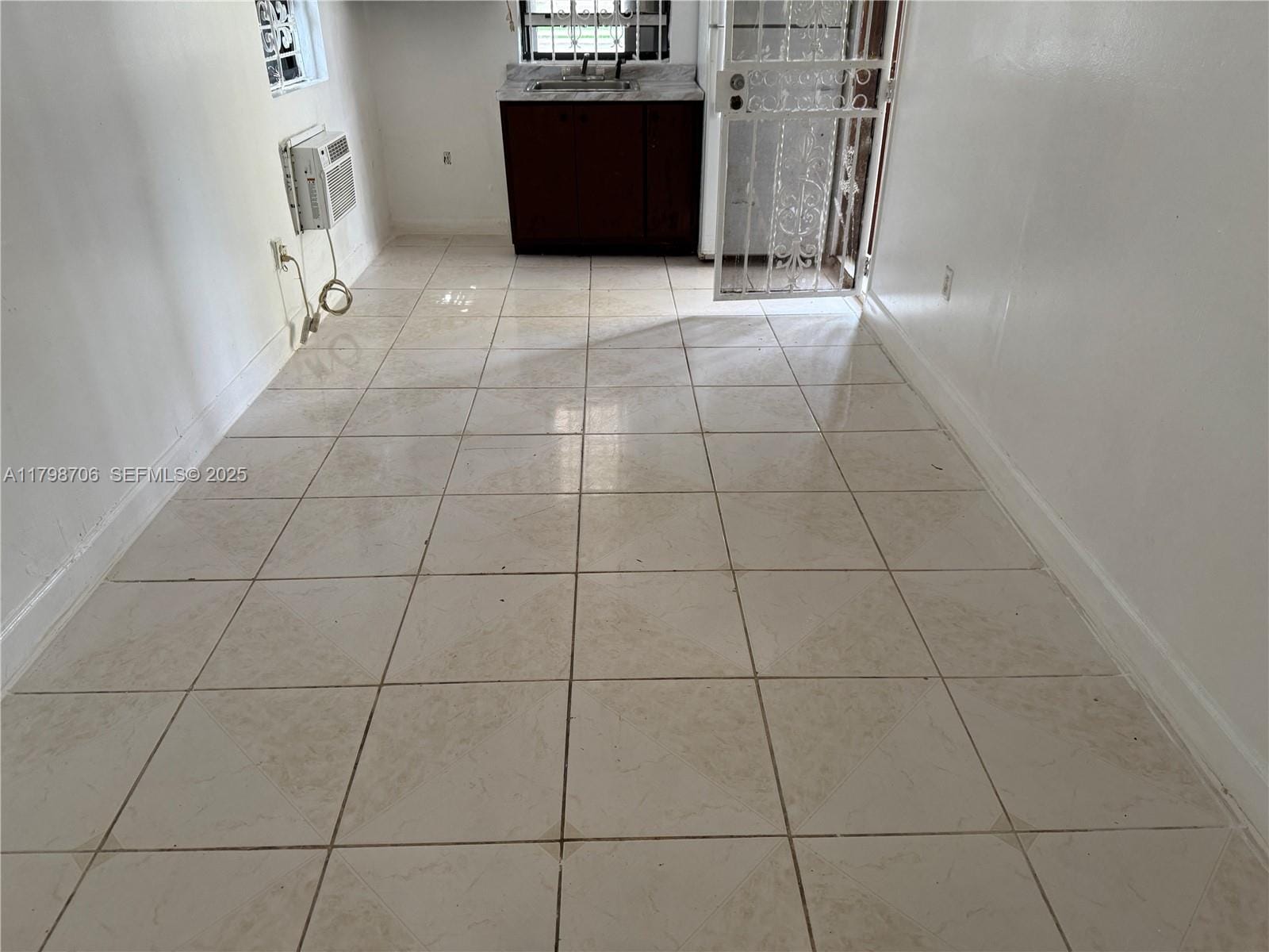 335 NW 108th Street, Miami, FL 33168 photo 13