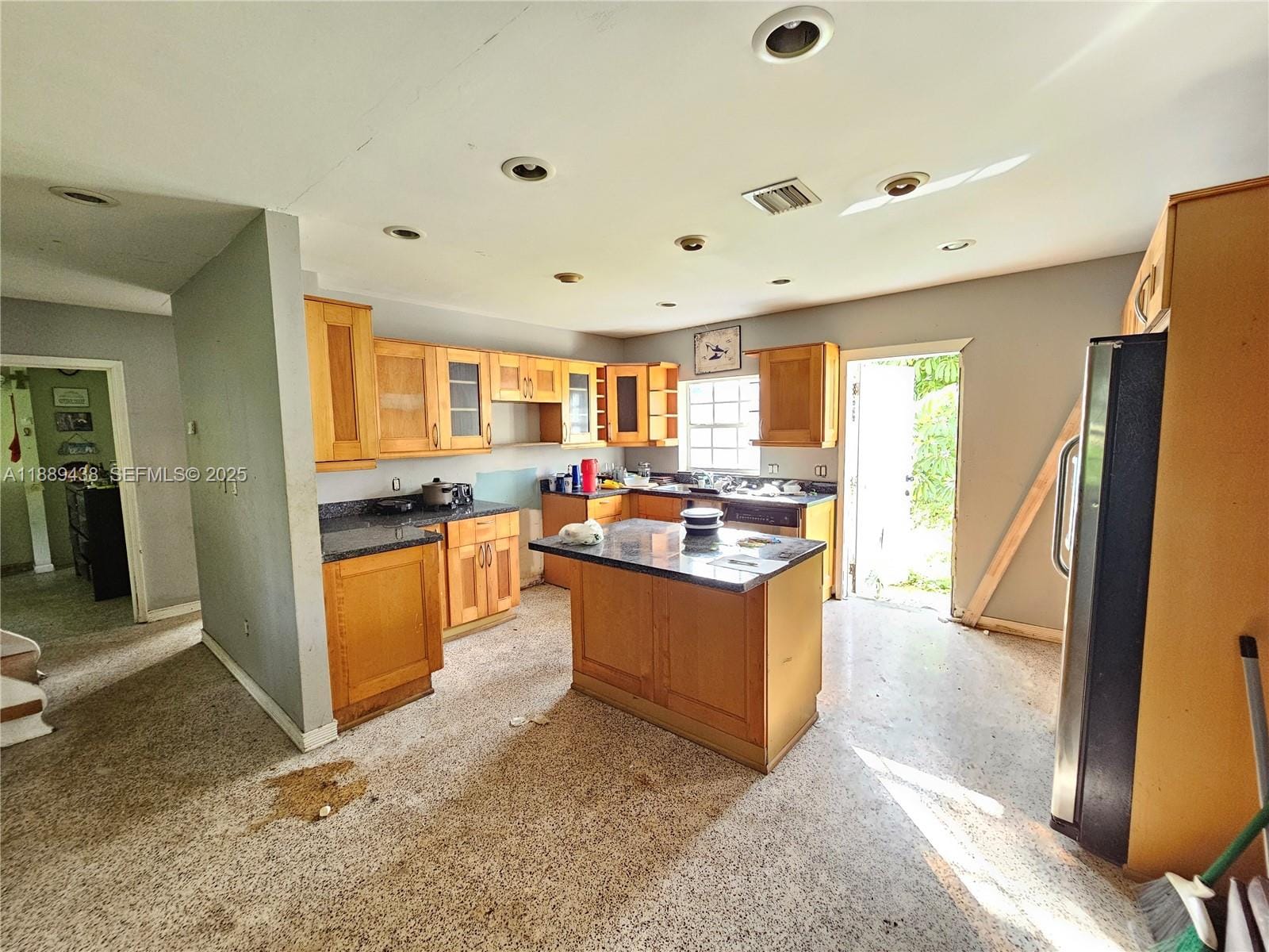 11500 N Miami Avenue — photo 5