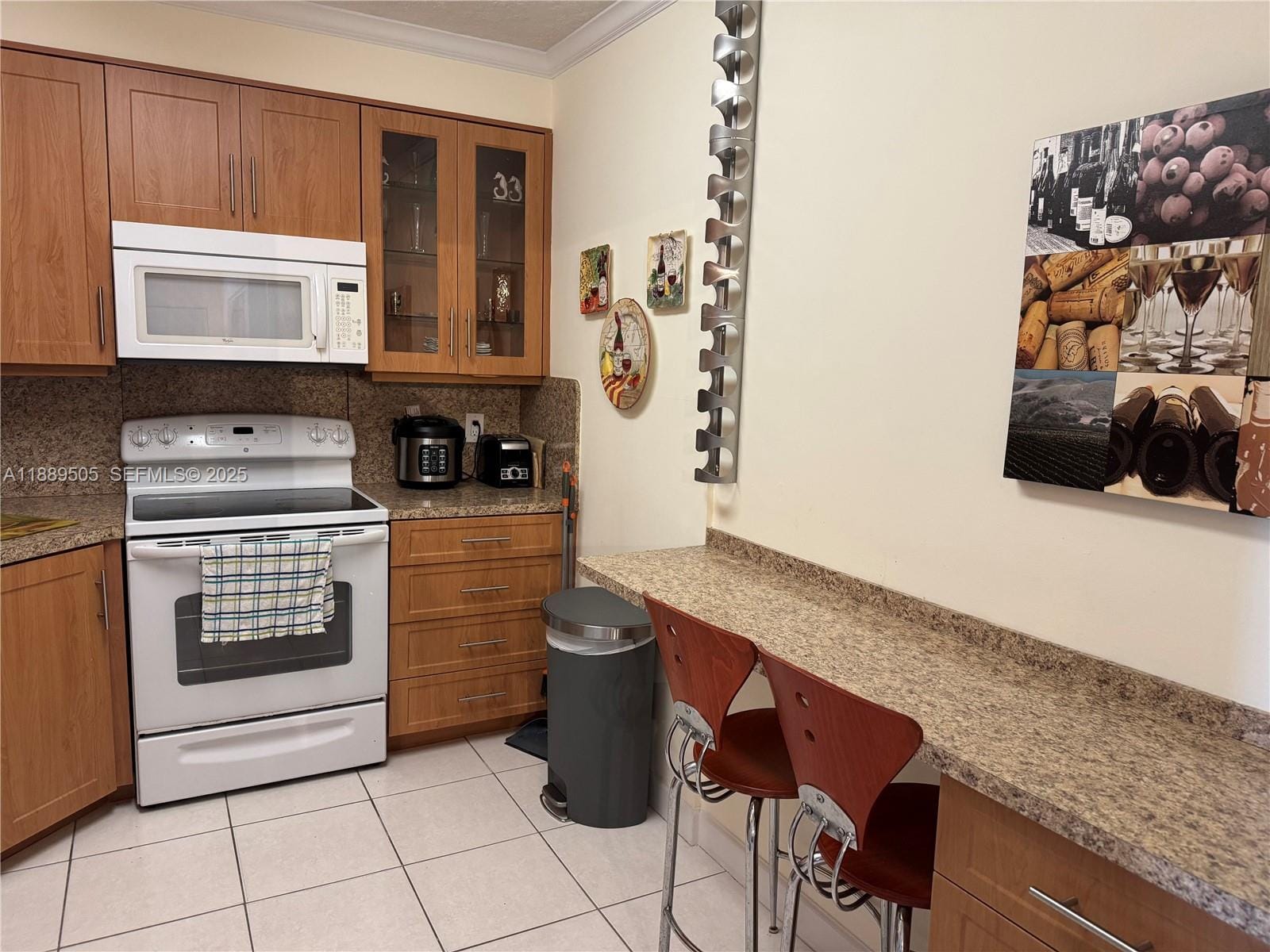 1985 S Ocean Drive 15A — photo 8