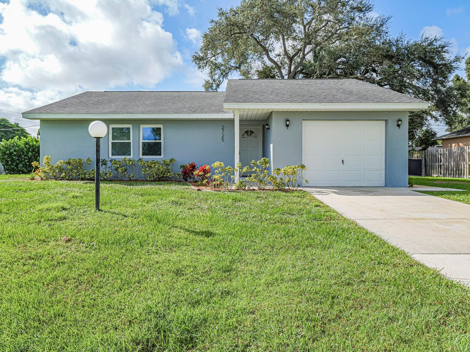 2725 1st Lane, Vero Beach, FL 32968