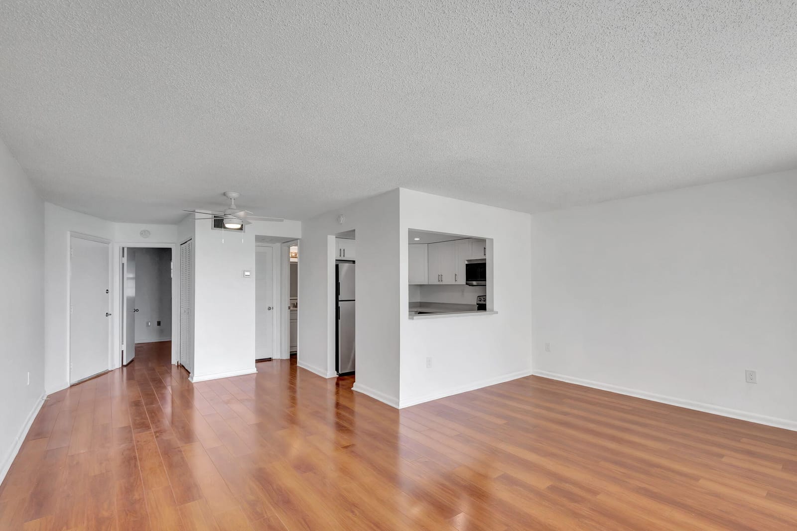 2936 Lake Shore Drive 108 — photo 5