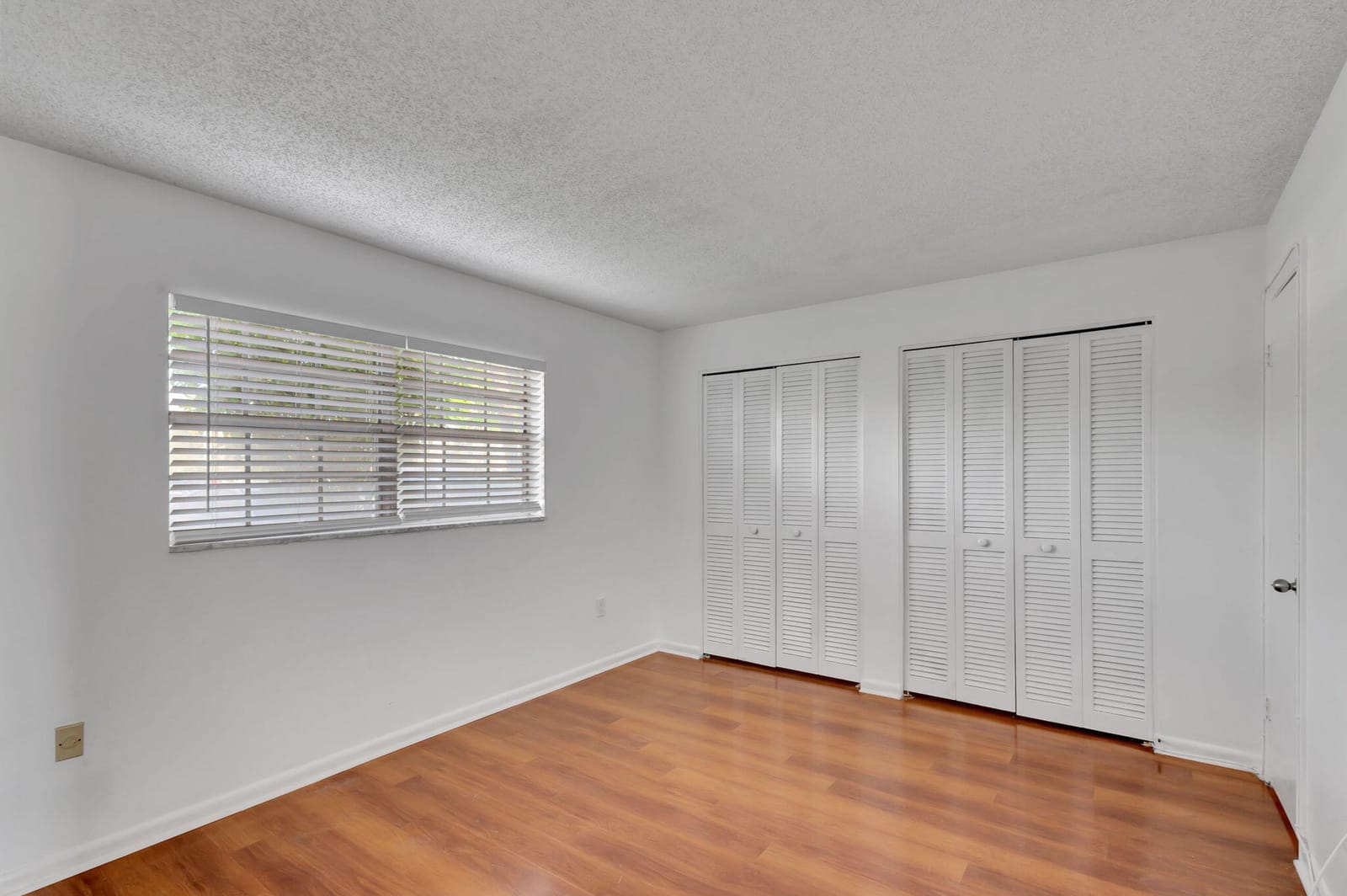2936 Lake Shore Drive 108 — photo 9