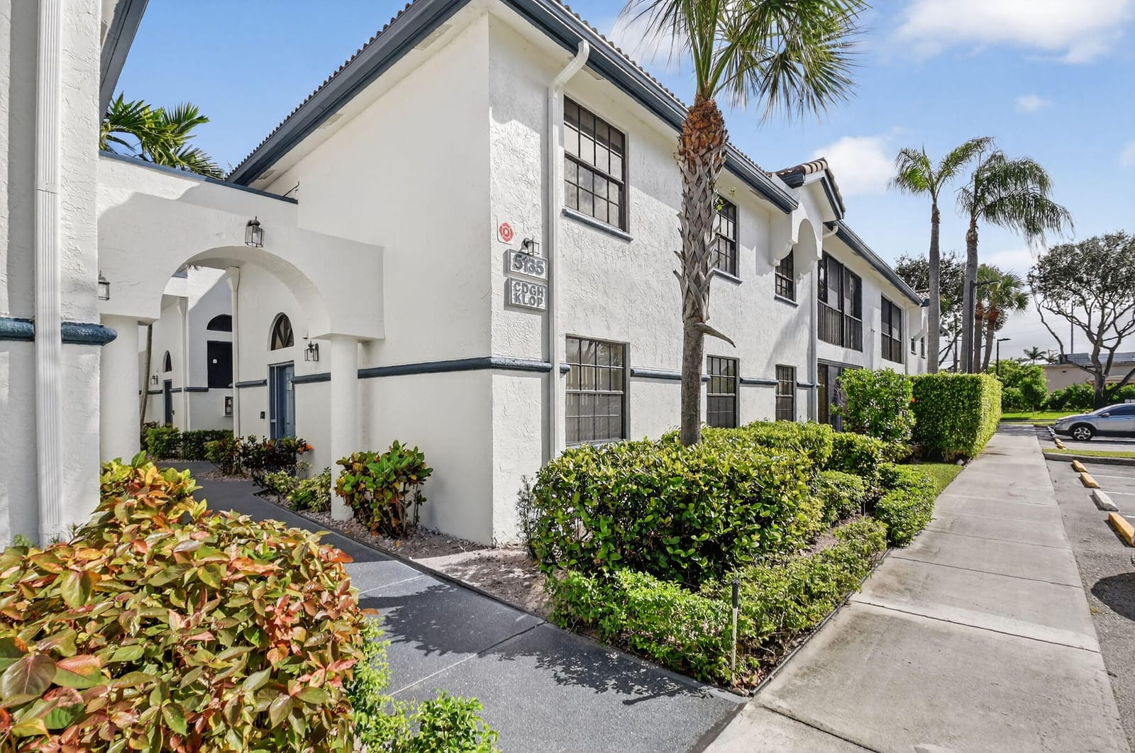 5135 Floria Drive C, Boynton Beach, FL 33437 photo 2