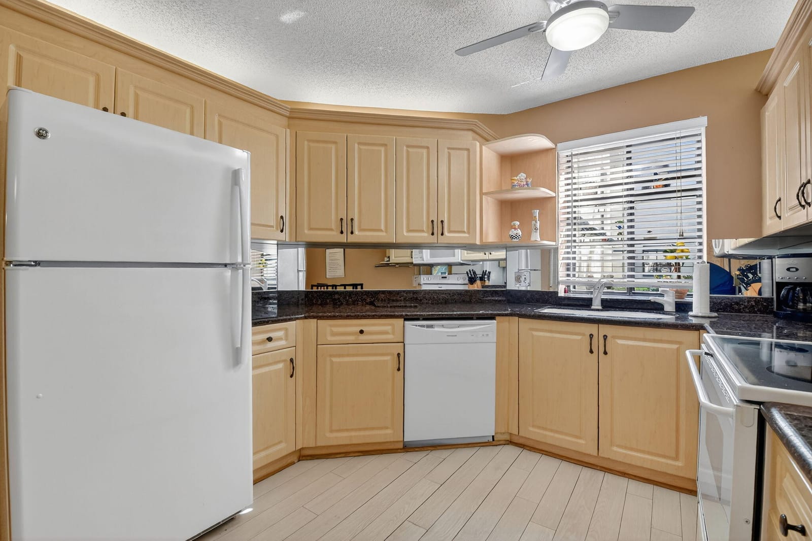 5135 Floria Drive C, Boynton Beach, FL 33437 photo 19