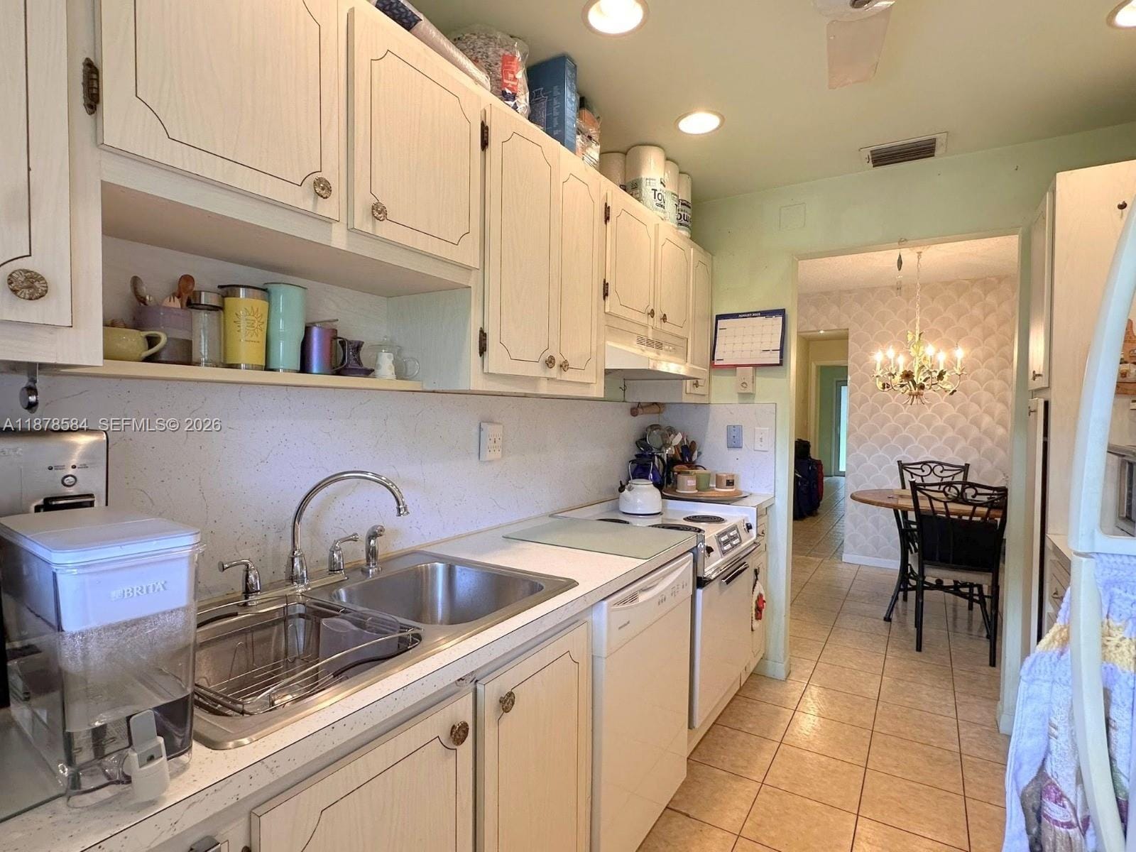 285 N High Point Boulevard A, Boynton Beach, FL 33435 photo 13