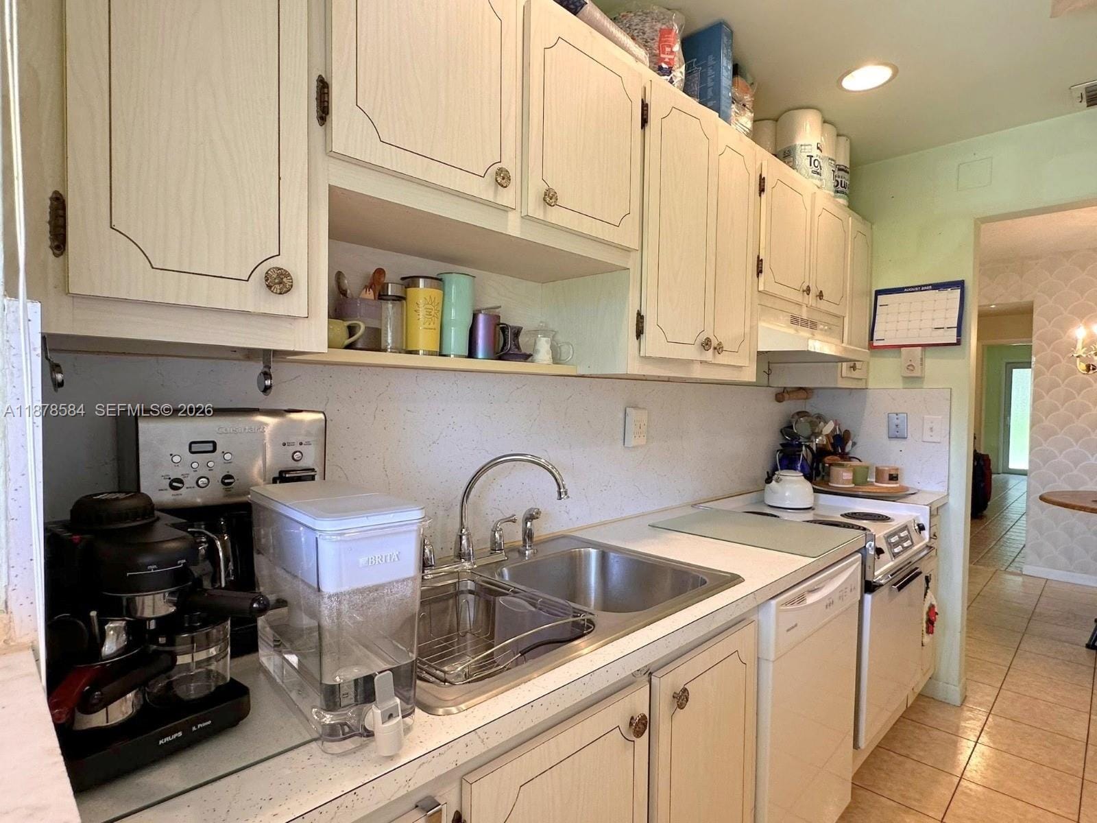 285 N High Point Boulevard A, Boynton Beach, FL 33435 photo 14