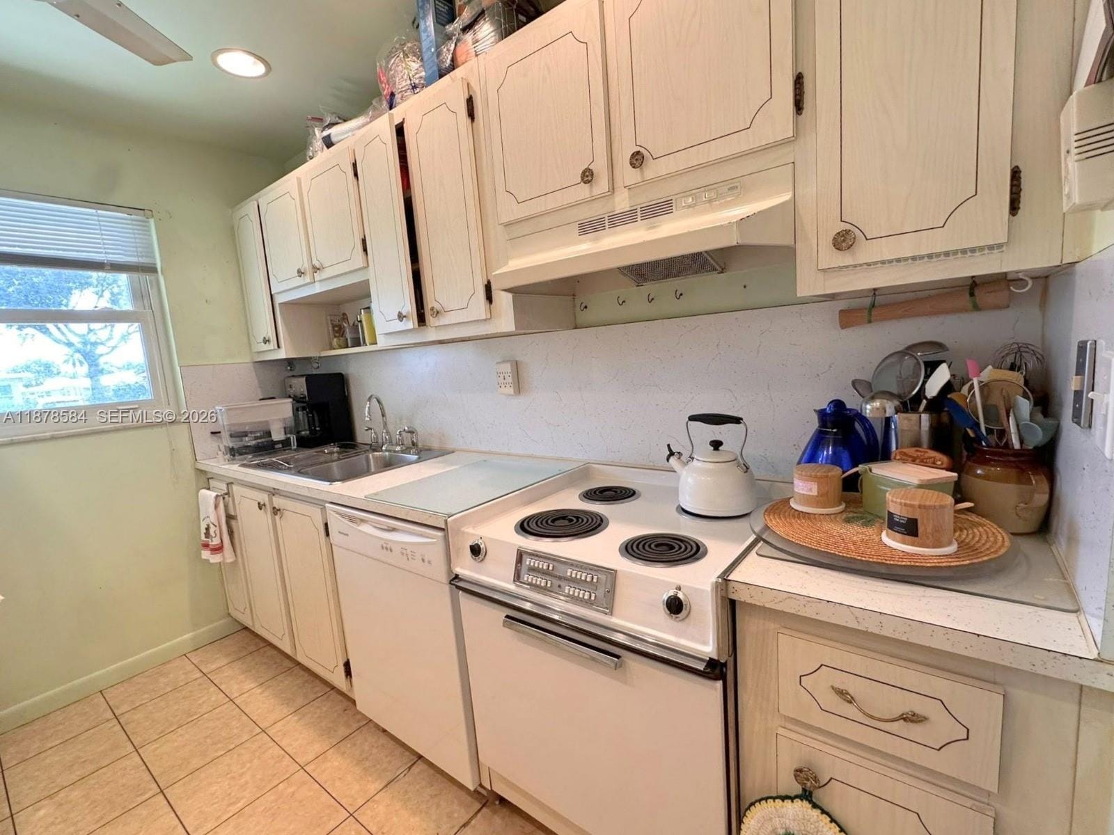 285 N High Point Boulevard A, Boynton Beach, FL 33435 photo 15