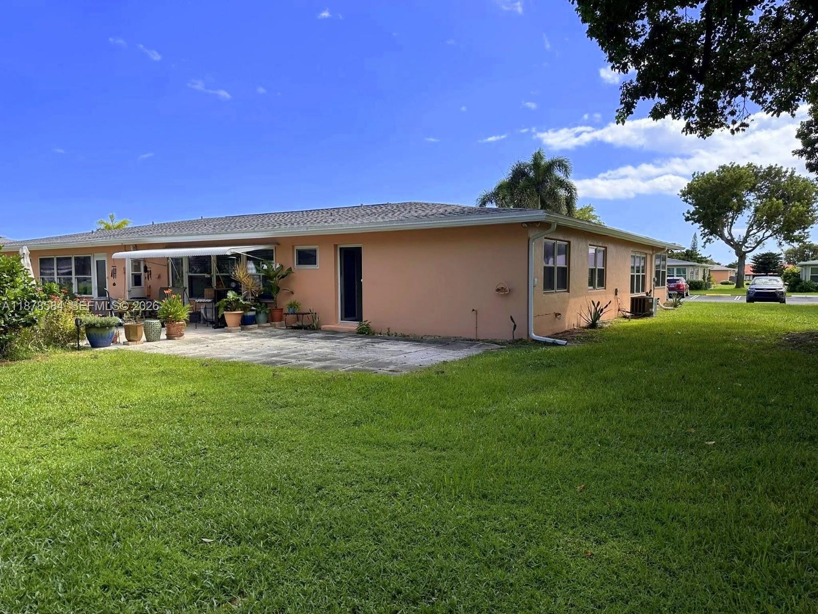 285 N High Point Boulevard A, Boynton Beach, FL 33435, Boynton Beach