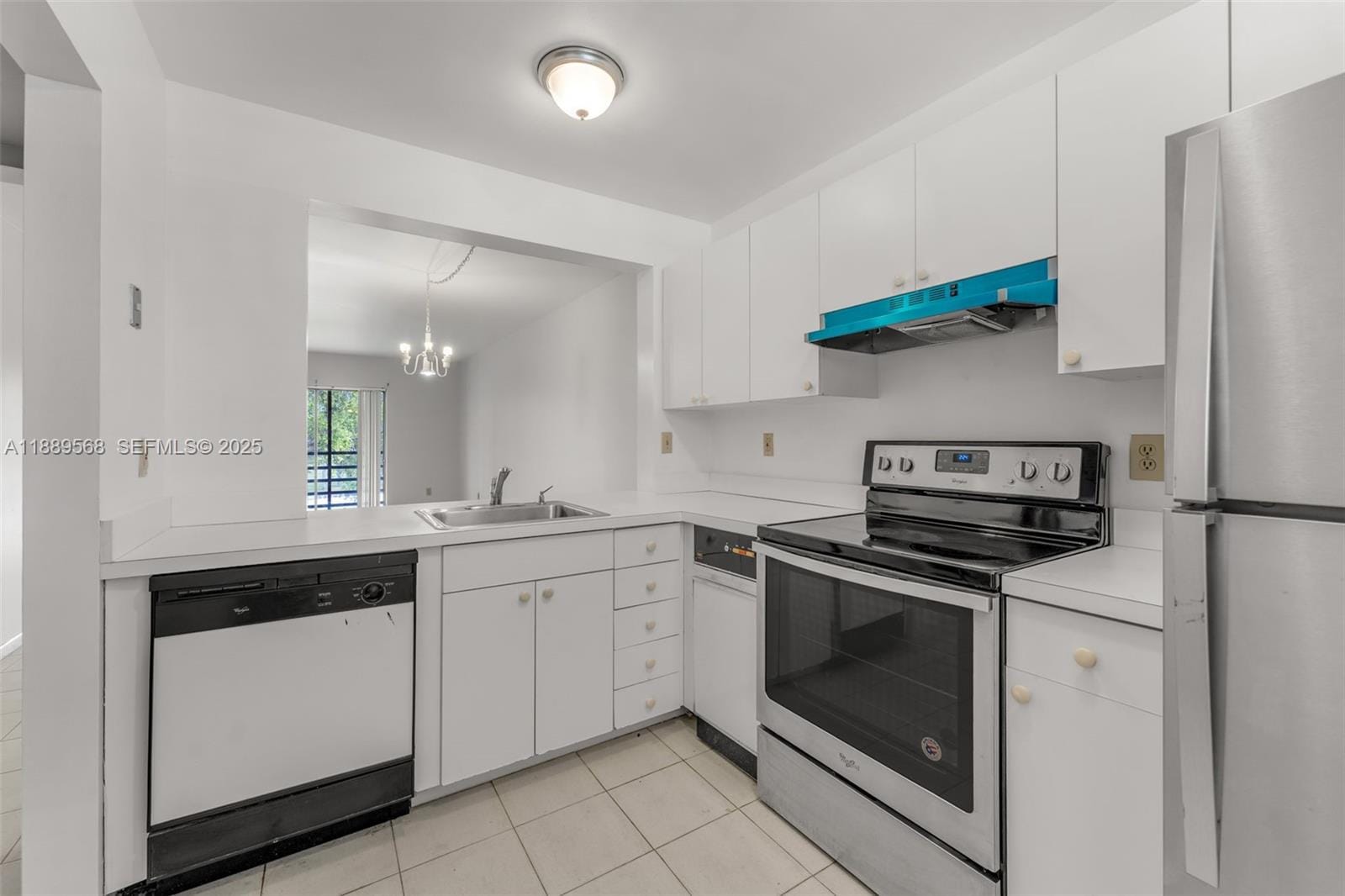 14859 SW 104th Street 8-203 — photo 10
