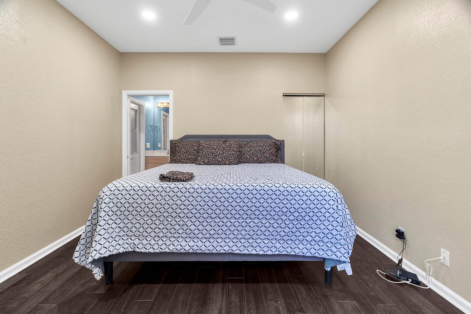6245 Copper Lake Court — photo 9