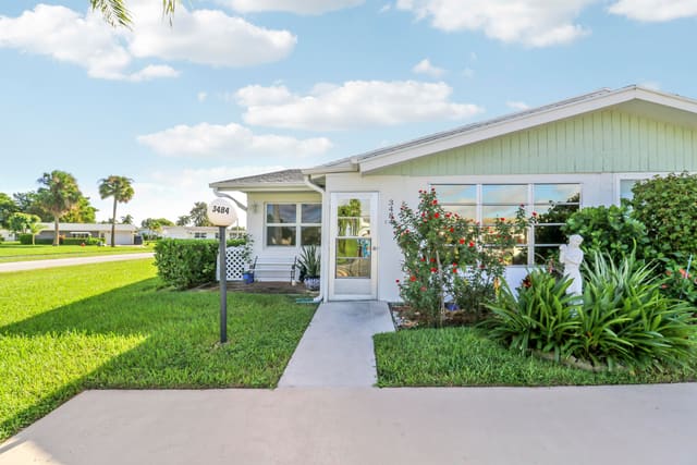 3484 Christopher Street, West Palm Beach, FL 33417