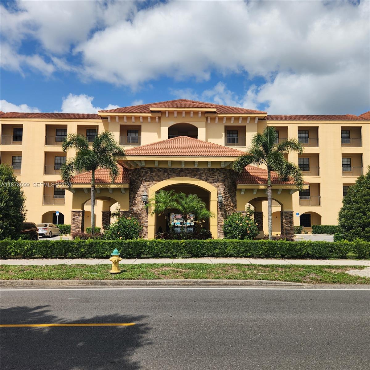 2351 Lakeview Drive 114, Sebring, FL 33875, Sebring