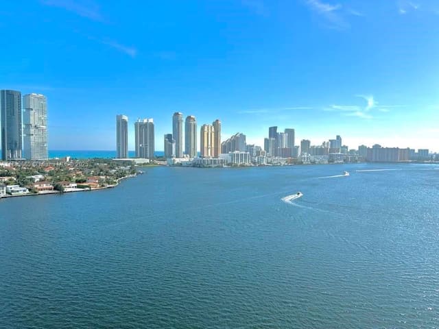3600 Mystic Pointe Drive 1801, sold in Mystic Pointe Condo No On, Aventura, FL
