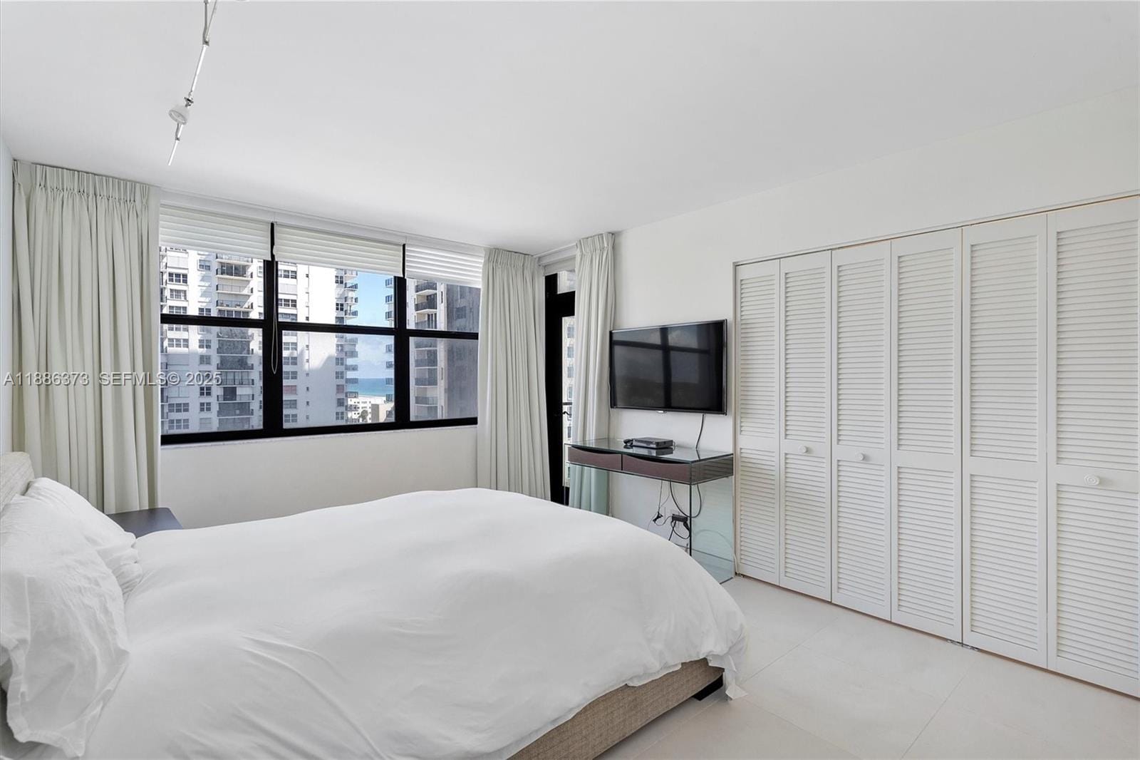2401 S Ocean Drive 905, Hollywood, FL 33019 photo 10