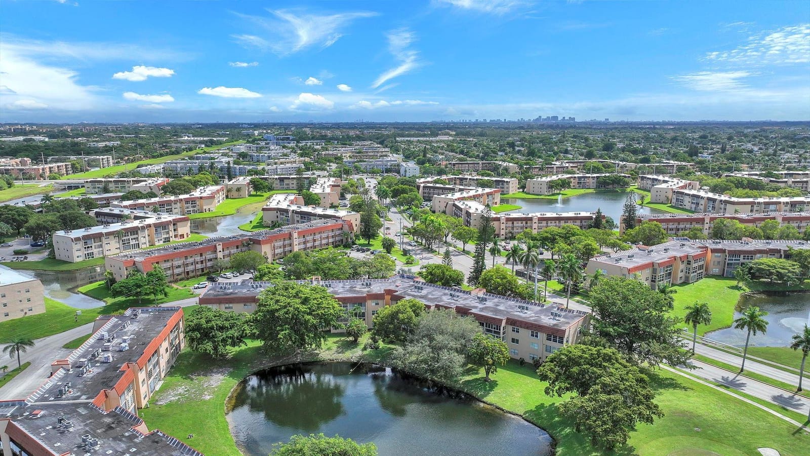 9301 Sunrise Lakes Boulevard 207, Sunrise, FL 33322 photo 30