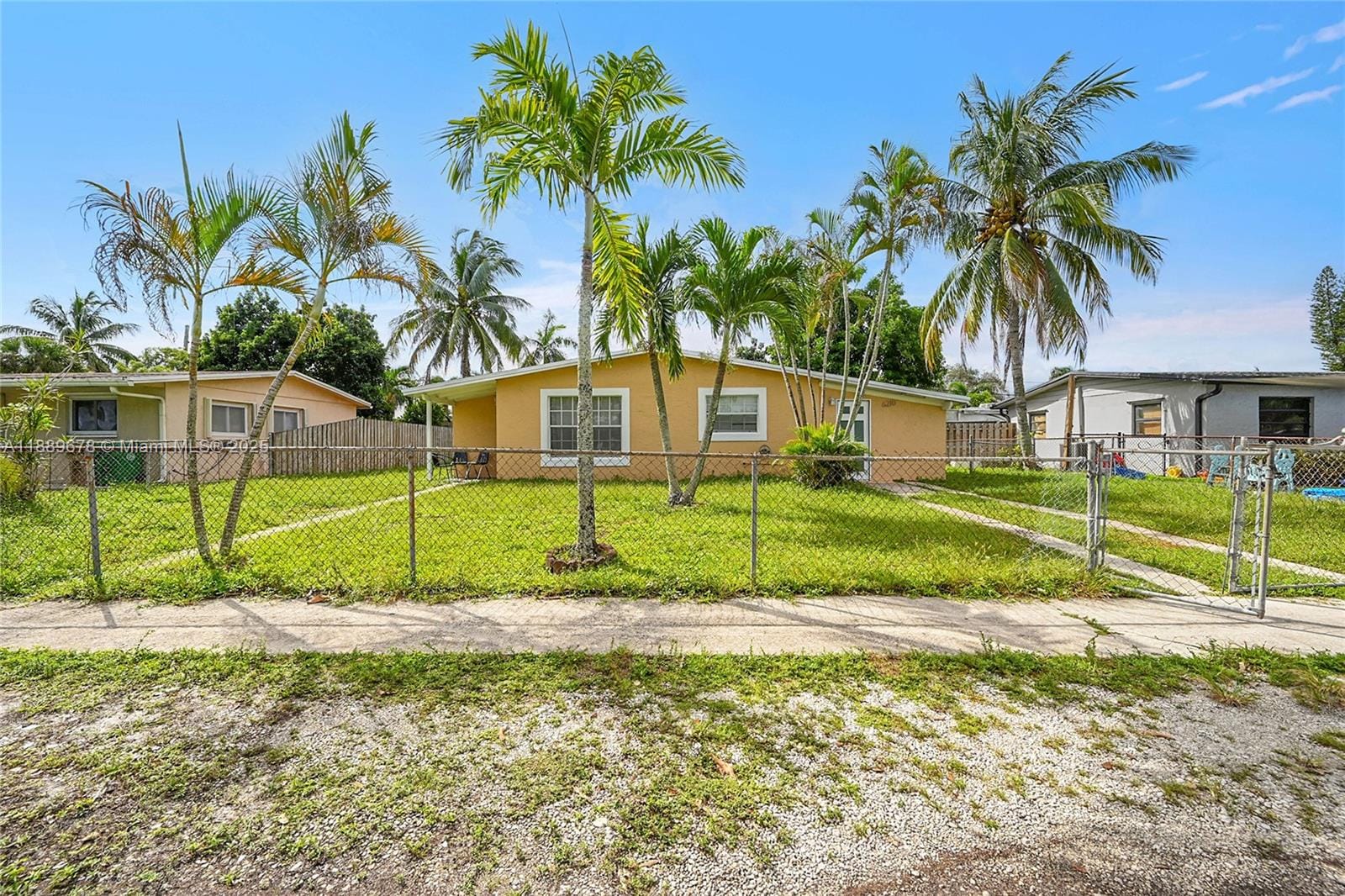 6210 SW 38th Street, Davie, FL 33314