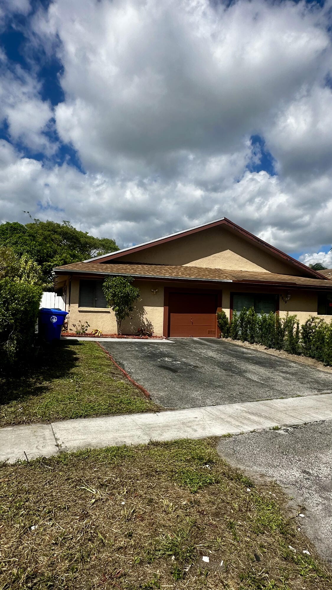 6515 Harbour Road, North Lauderdale, FL 33068 photo 2
