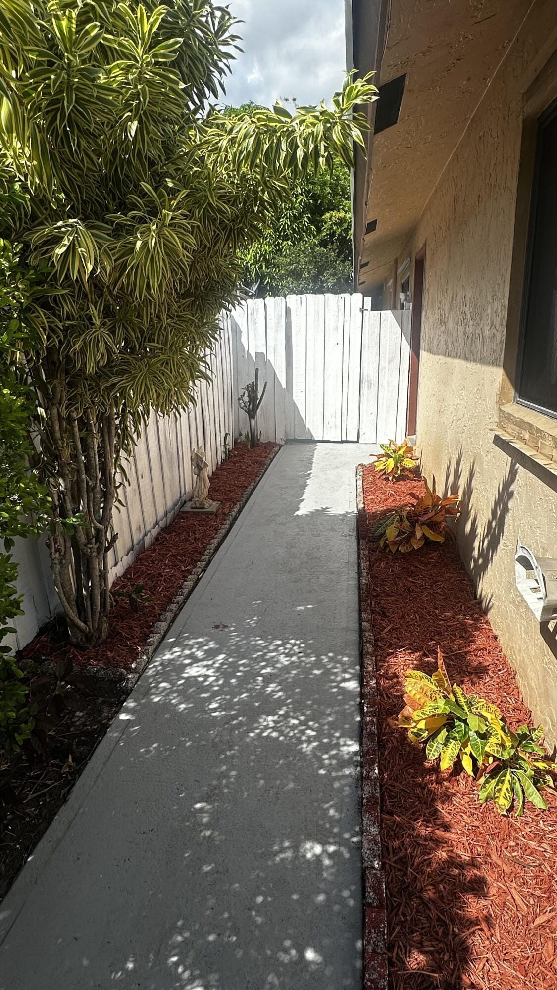 6515 Harbour Road, North Lauderdale, FL 33068 photo 5
