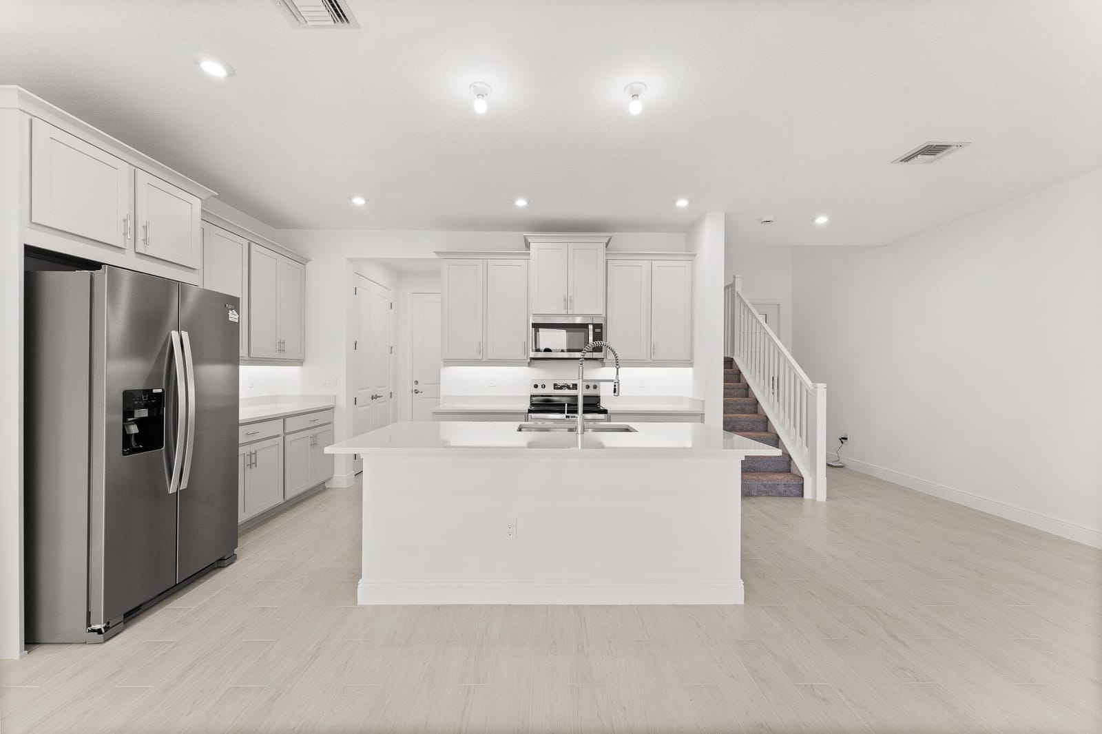 3578 NW Solange Court — photo 2