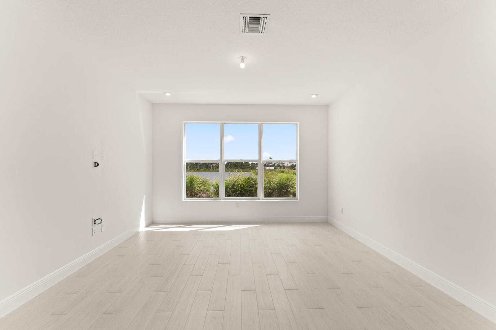3578 NW Solange Court — photo 5