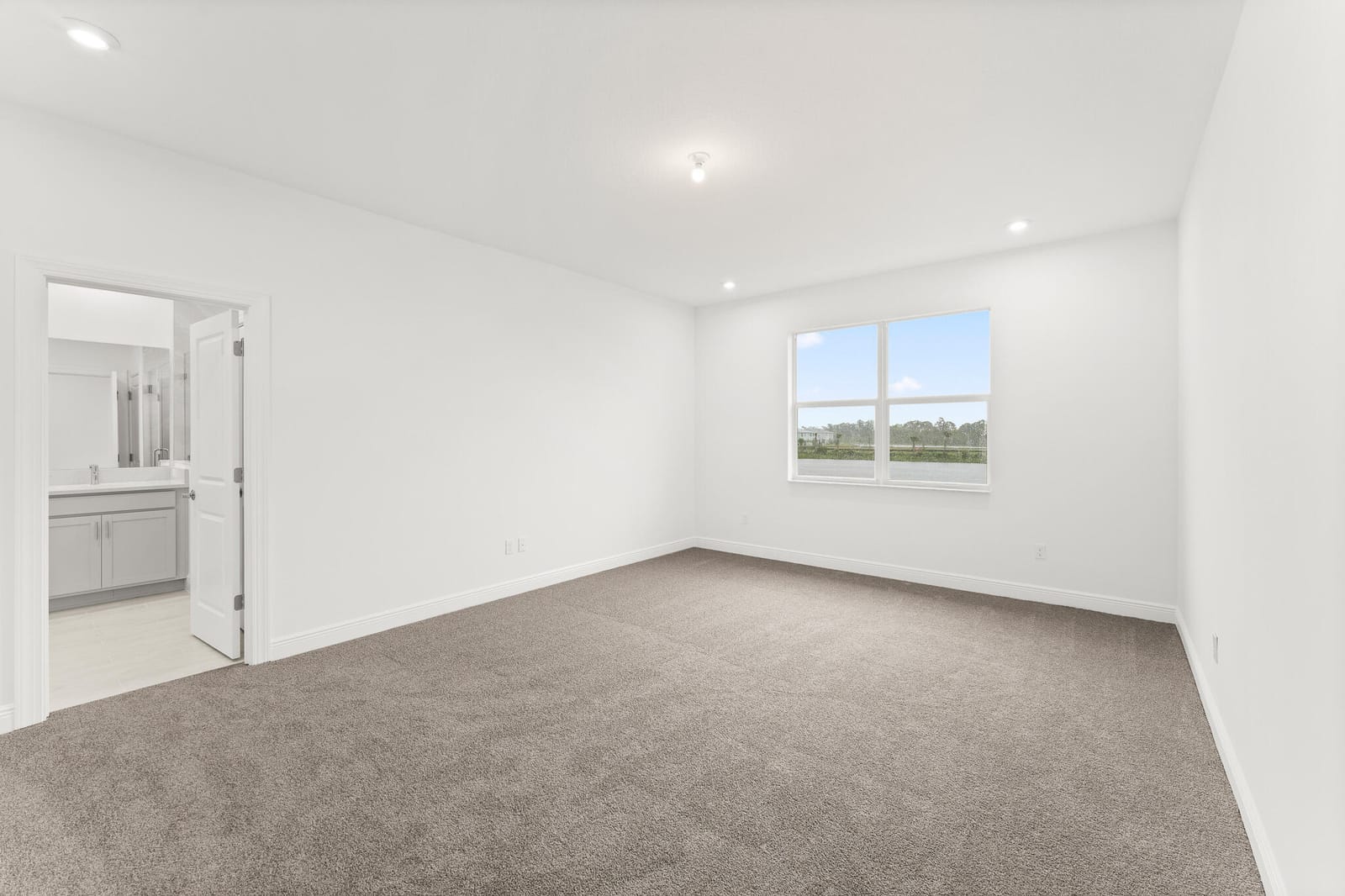 3578 NW Solange Court — photo 7