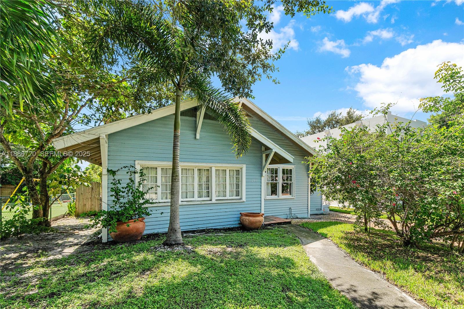 728 Newark Street, West Palm Beach, FL 33401, West Palm Beach