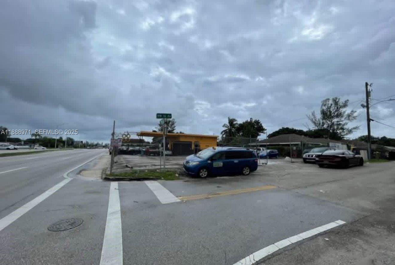 1550 NW 79th Street — photo 8