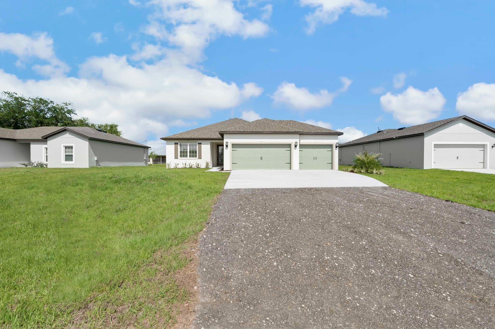 242 SW Glen Road — photo 1