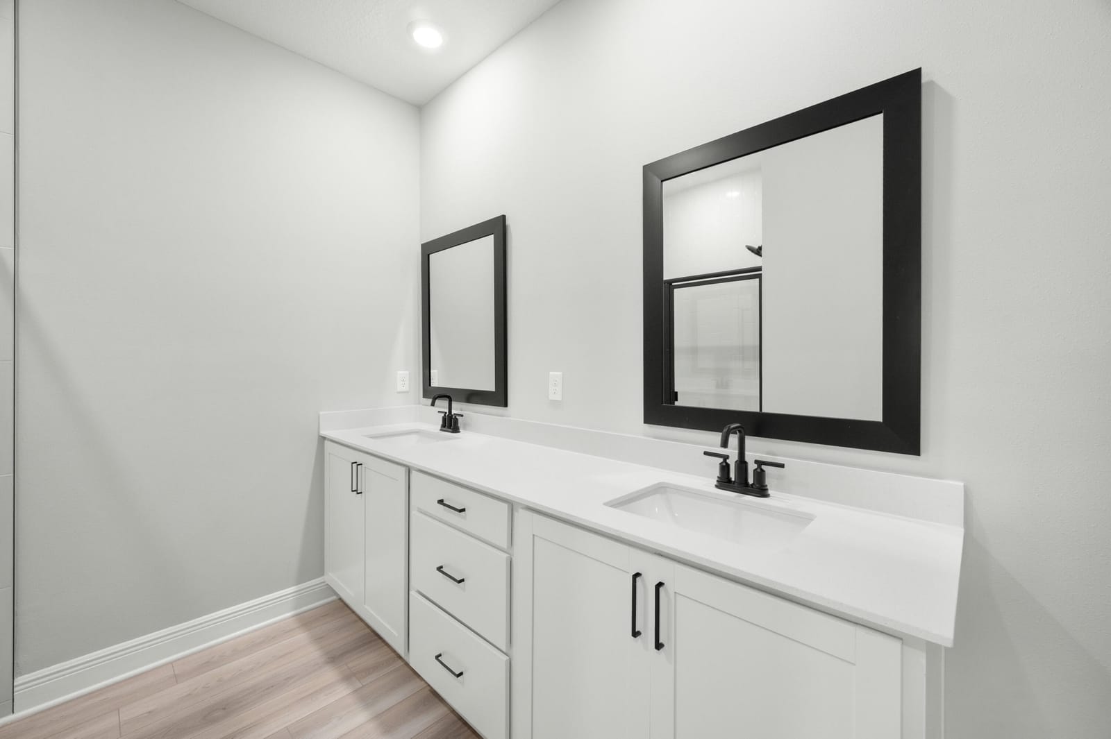 242 SW Glen Road — photo 8