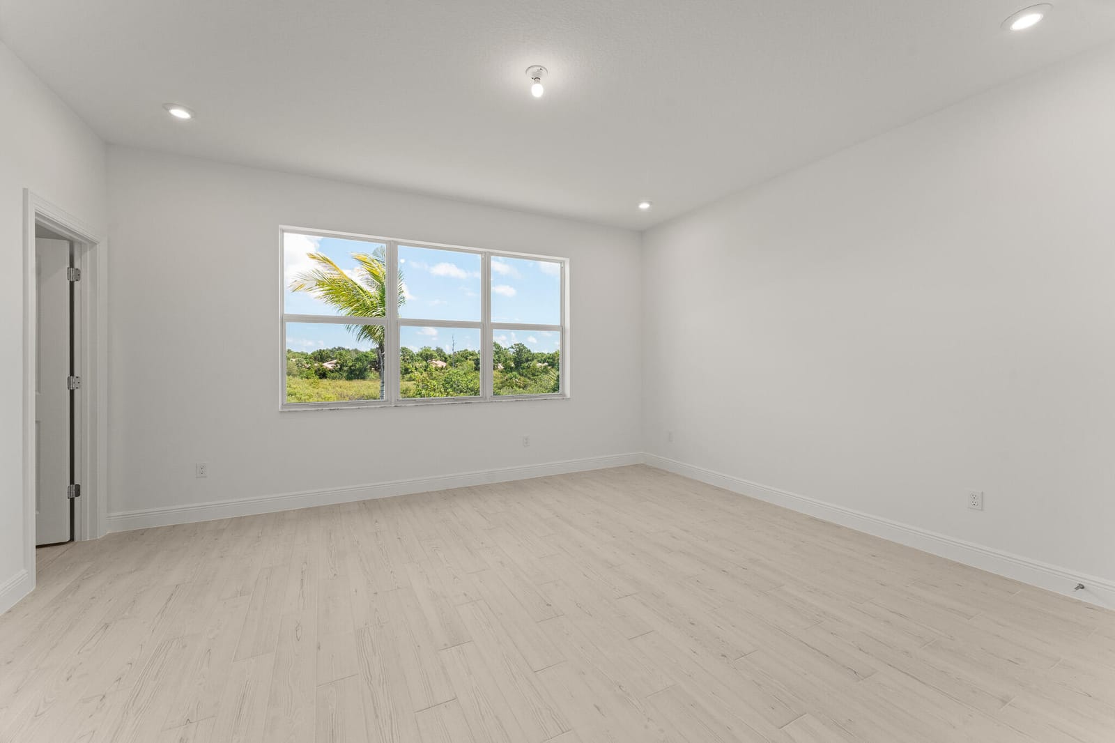 3495 NW Solange Court — photo 8