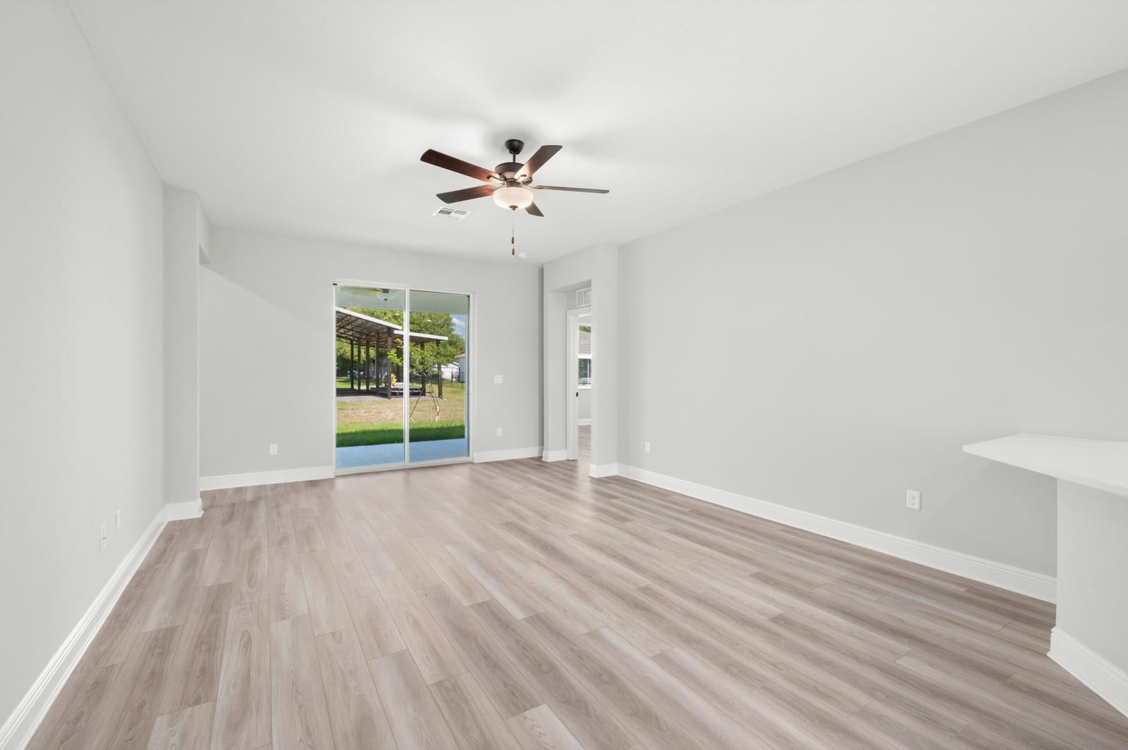 392 SW Paw Court — photo 12