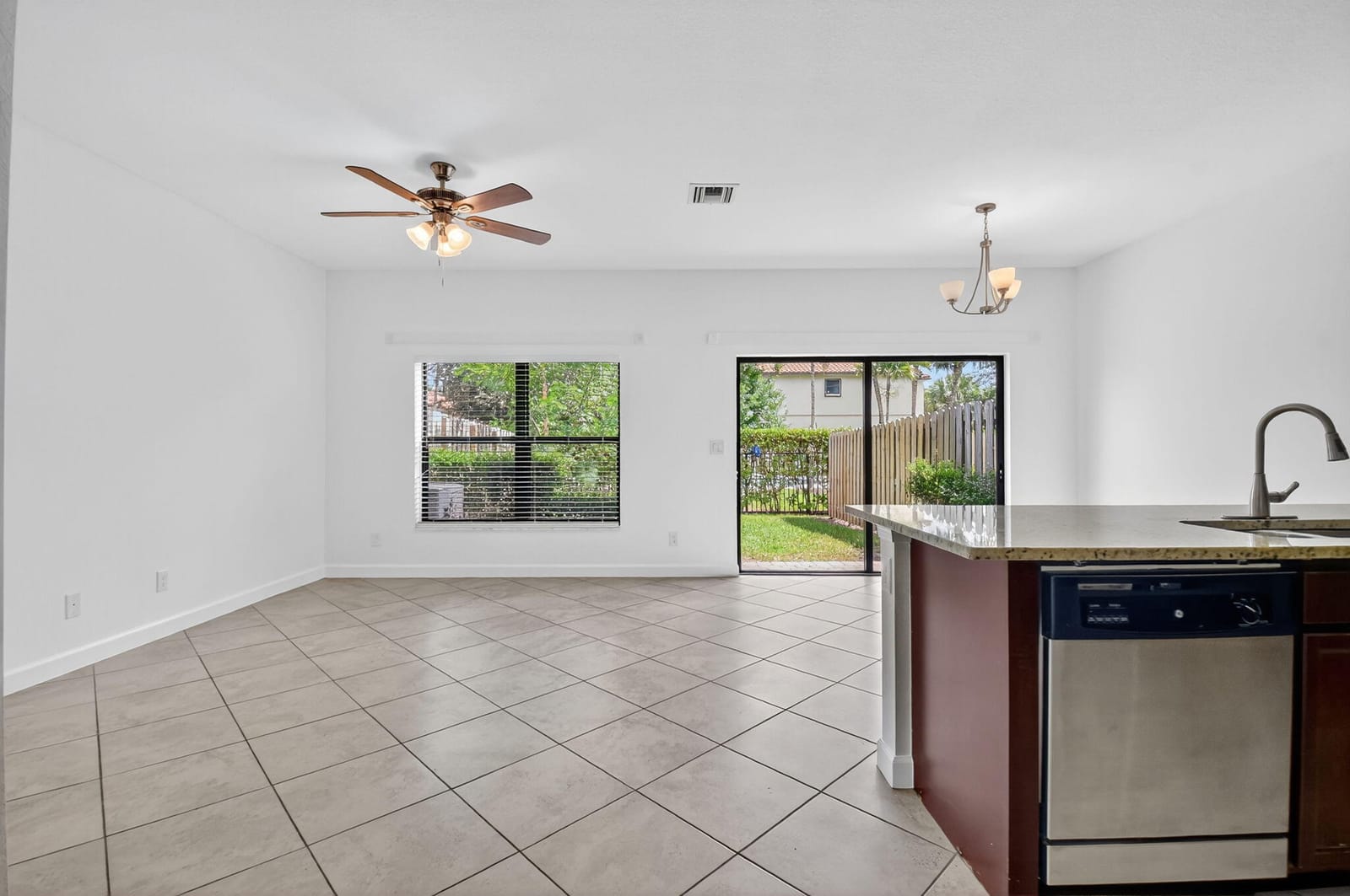 6032 Bangalow Drive, Lake Worth, FL 33463 photo 5