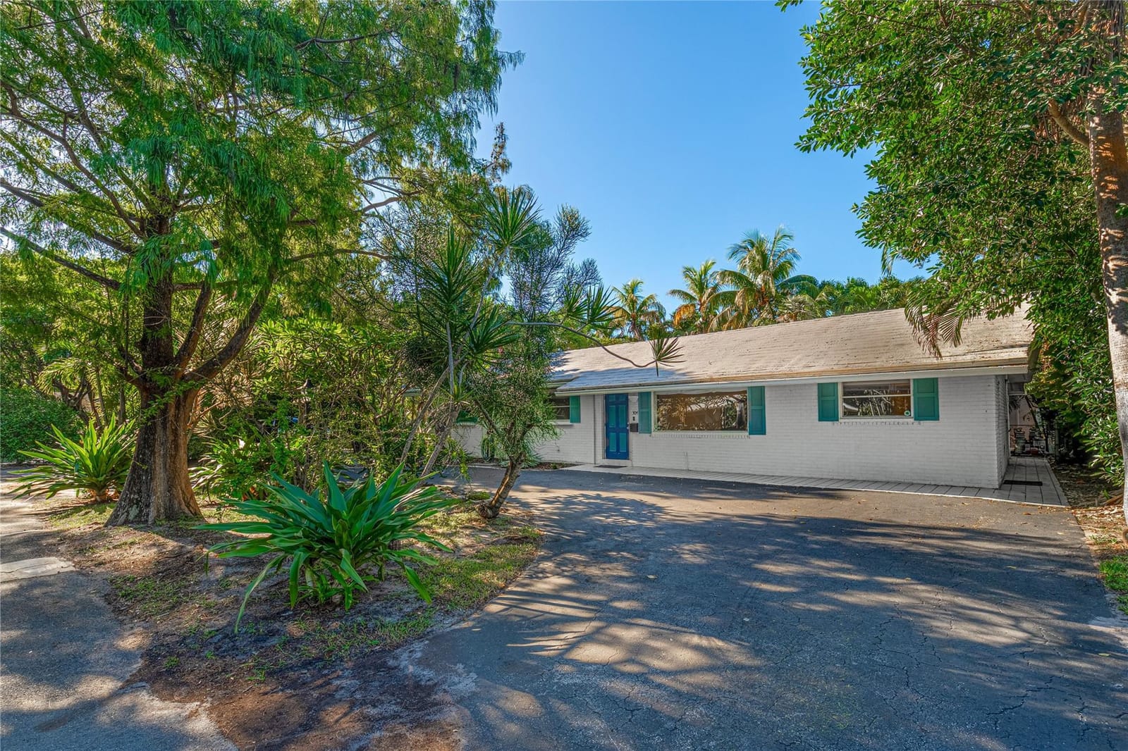 304 NE 20th Street, Wilton Manors, FL 33305 photo 3