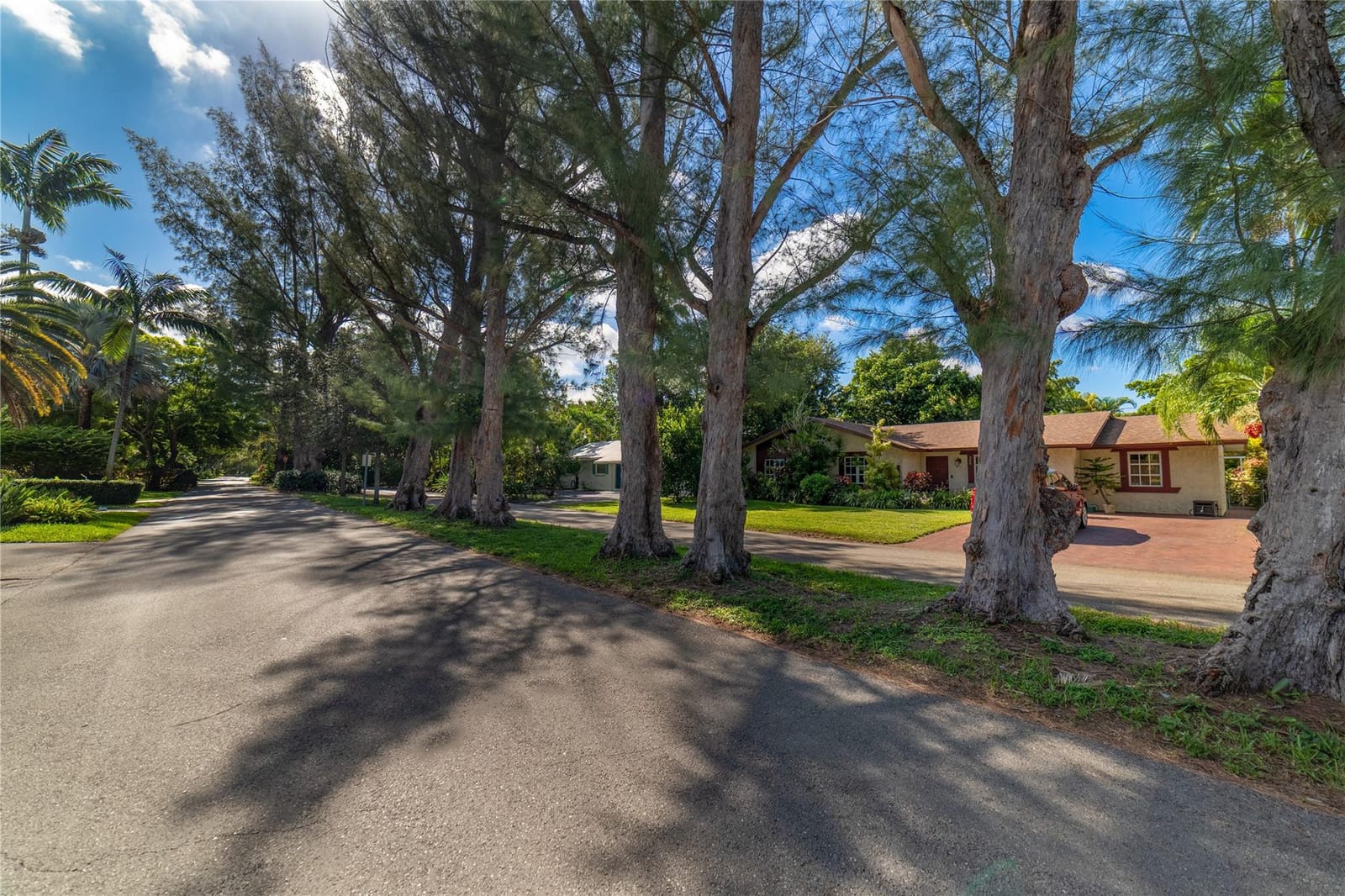 304 NE 20th Street, Wilton Manors, FL 33305 photo 4