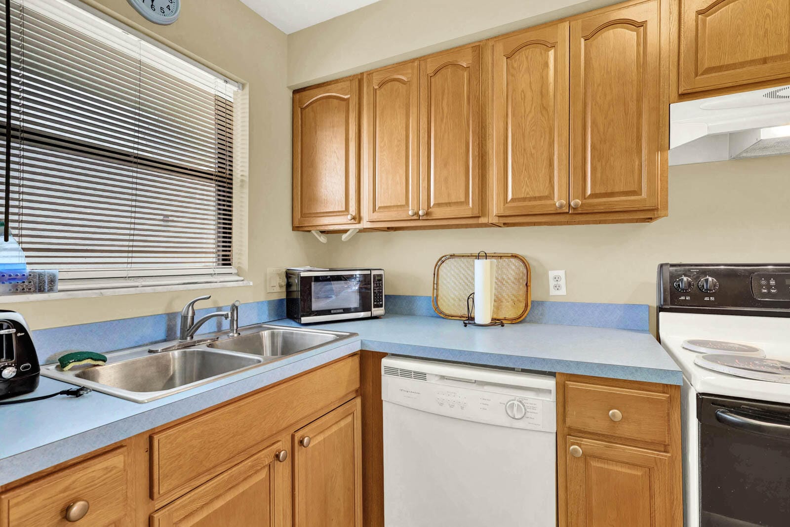 1300 Seaway Dr E 5 — photo 11