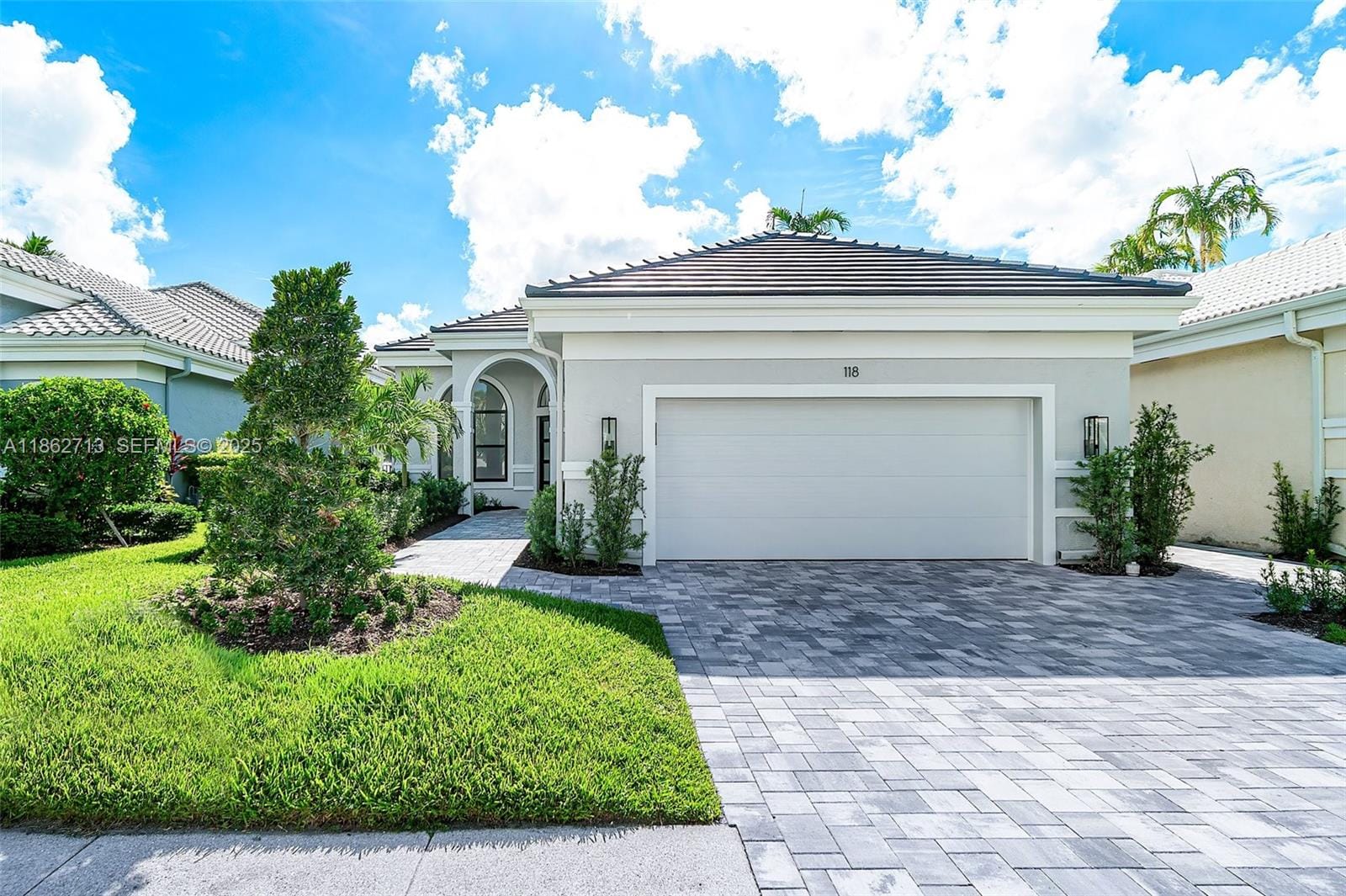 118 Emerald Key Lane, Palm Beach Gardens, FL 33418
