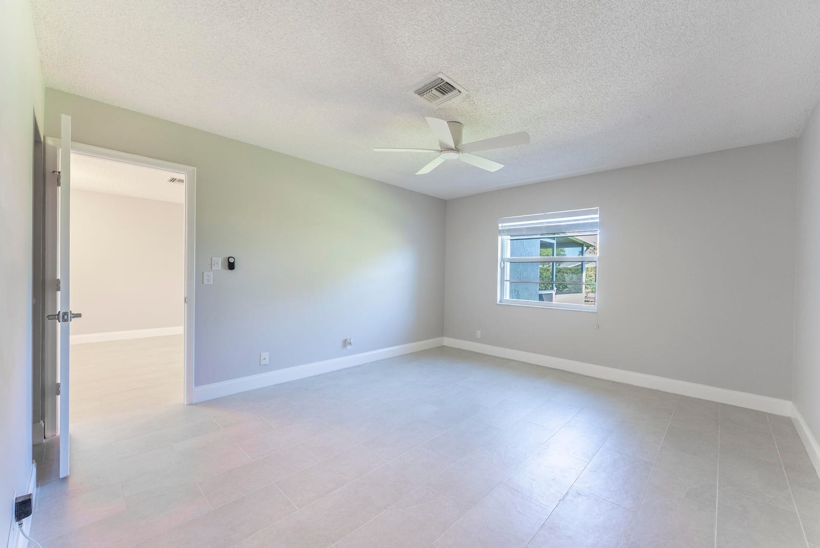 2501 Del Aire Boulevard 20-B, Delray Beach, FL 33445 photo 13