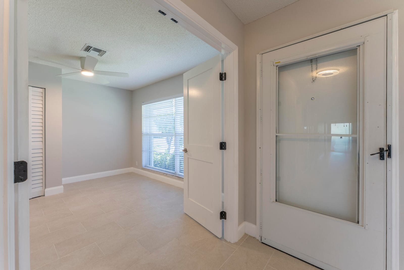 2501 Del Aire Boulevard 20-B, Delray Beach, FL 33445 photo 17