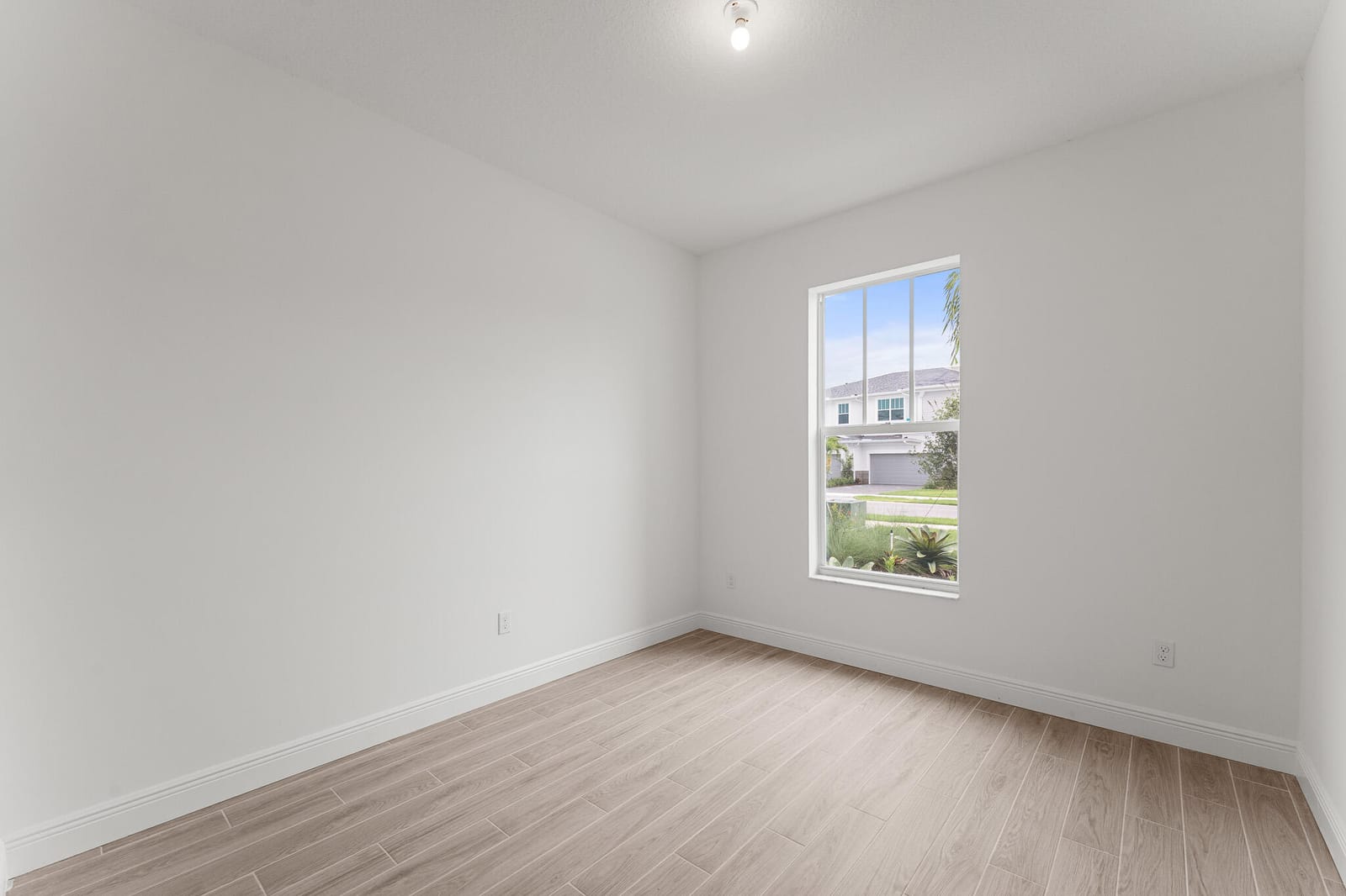 3506 NW Solange Court — photo 11