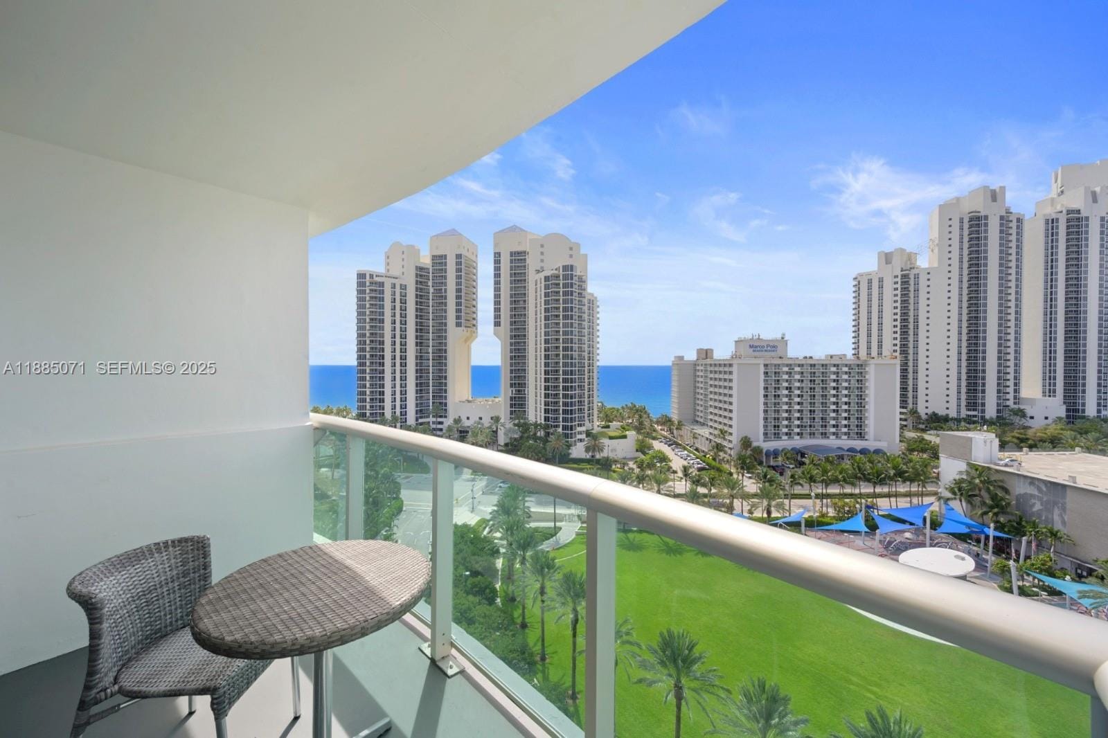 19370 Collins Avenue 1425 — photo 2