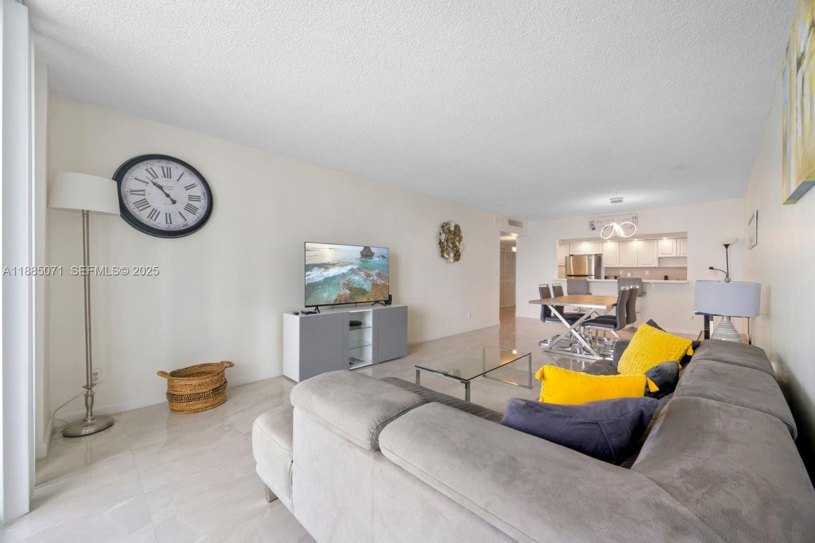 19370 Collins Avenue 1425 — photo 4