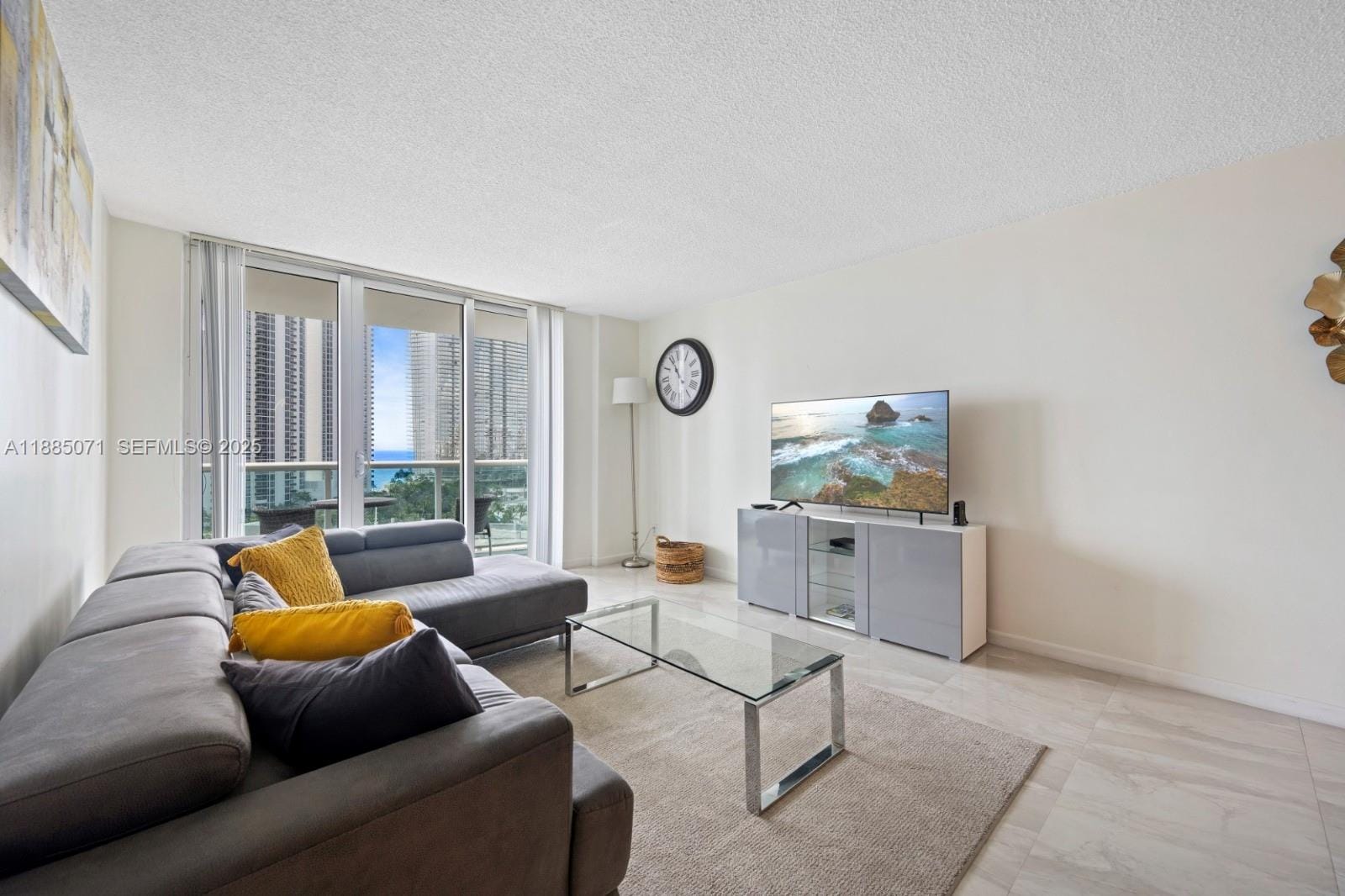 19370 Collins Avenue 1425 — photo 5