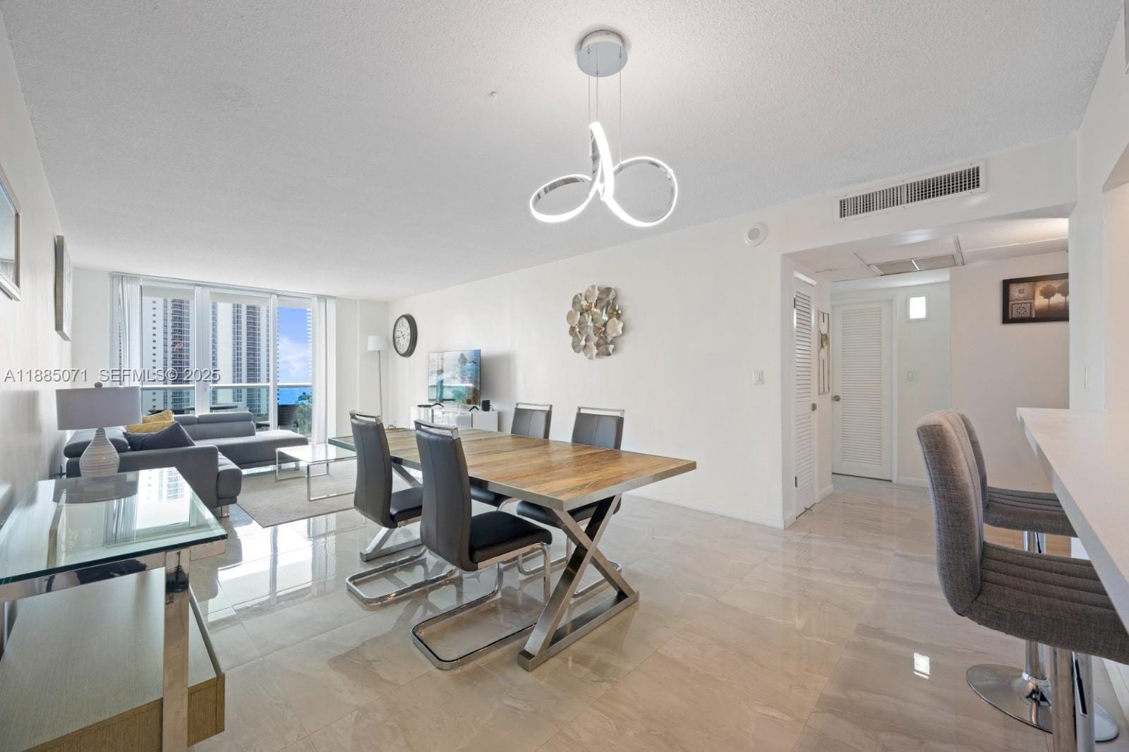 19370 Collins Avenue 1425 — photo 6