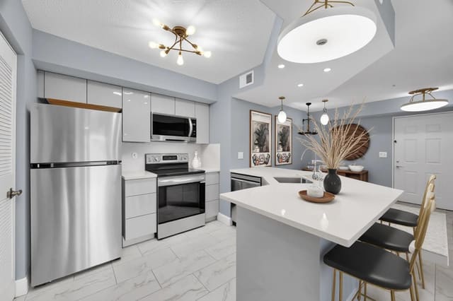 3809 NW Mediterranean Lane 104, sold in Portofino, Coral Springs, FL