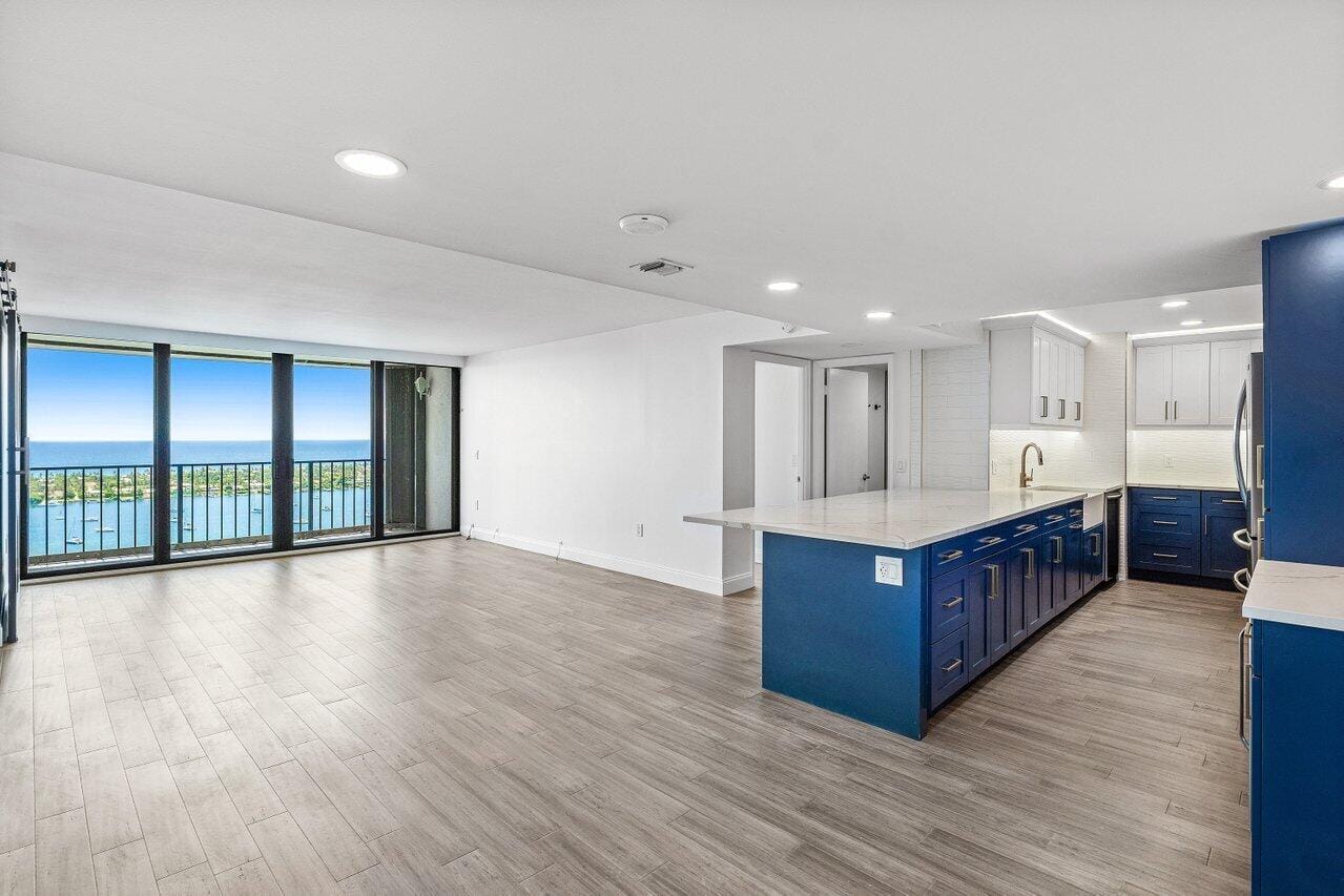 5600 N Flagler Drive Ph109, West Palm Beach, FL 33407