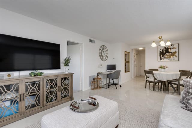 2601 NE 14th Street Causeway 445, sold in Garden-Aire Village, Pompano Beach, FL