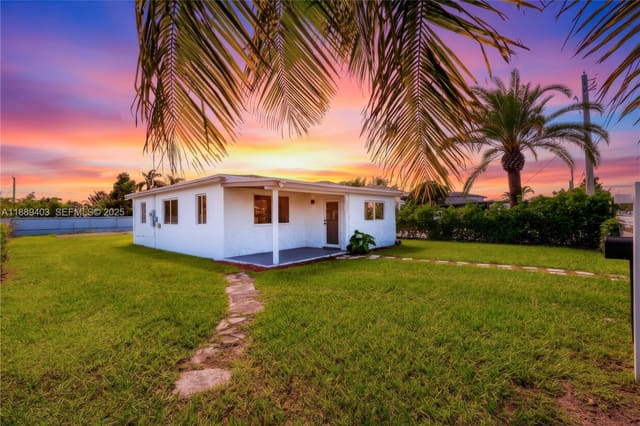 12220 SW 216th Street, Miami, FL 33170